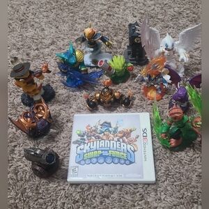 SKYLANDERS
